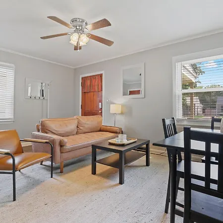 Housepitality- The Bungalow -2 Br